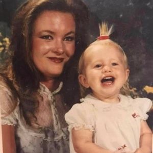 Meet your Posher, Kendra